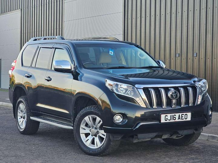 Toyota LAND CRUISER 2.8D Invincible Auto 4WD Euro 6 5dr (7 Seats)