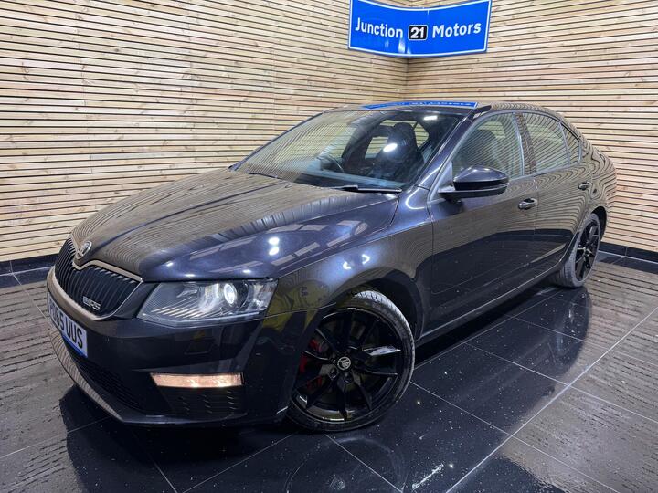 Skoda Octavia 2.0 TFSI VRS DSG Euro 6 (s/s) 5dr (SNav)