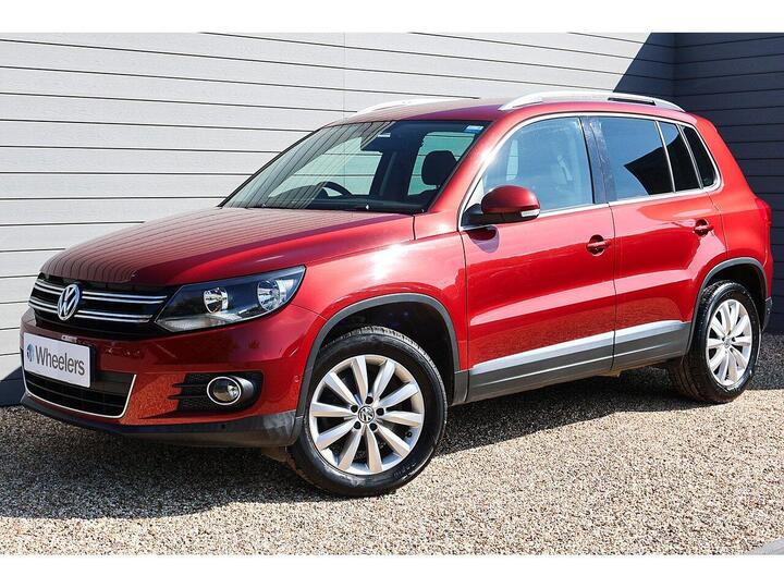 Volkswagen Tiguan 2.0 TDI BlueMotion Tech Match DSG 4WD Euro 5 (s/s) 5dr