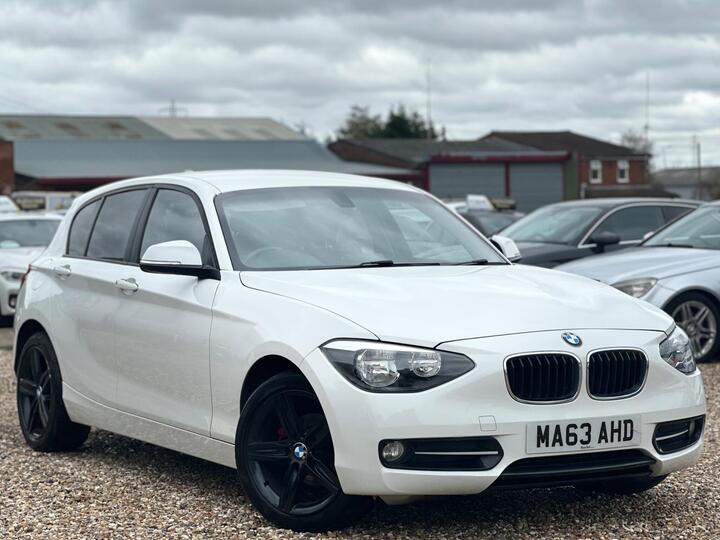 BMW 1 Series 1.6 116i Sport Euro 6 (s/s) 5dr BMW 1 Series 1.6 116i Sport Euro 6 (s/s) 5dr