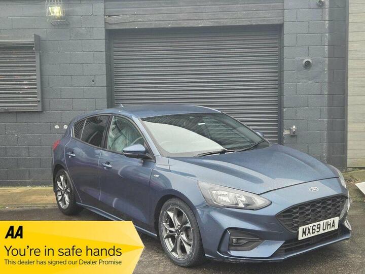 Ford FOCUS 1.0T EcoBoost ST-Line Euro 6 (s/s) 5dr