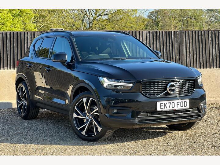Volvo XC40 2.0 B4 MHEV R-Design Pro Auto Euro 6 (s/s) 5dr