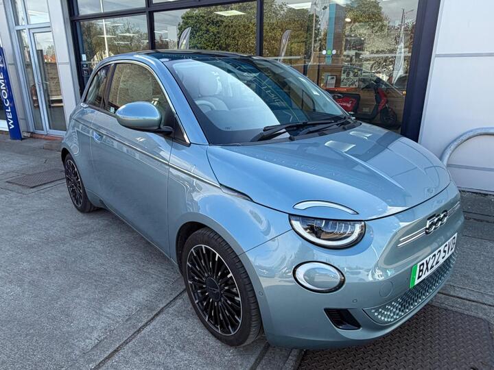 Fiat 500e 42kWh La Prima Auto 3dr