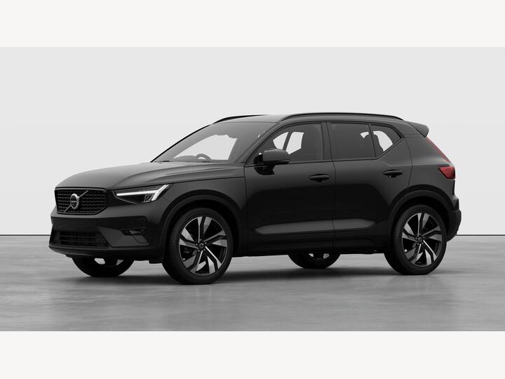 Volvo XC40 2.0 B3 MHEV Plus Dark DCT Auto Euro 6 (s/s) 5dr
