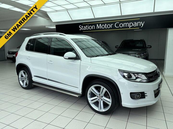Volkswagen TIGUAN 2.0 TDI BlueMotion Tech R-Line DSG 4WD Euro 5 (s/s) 5dr (Nav)