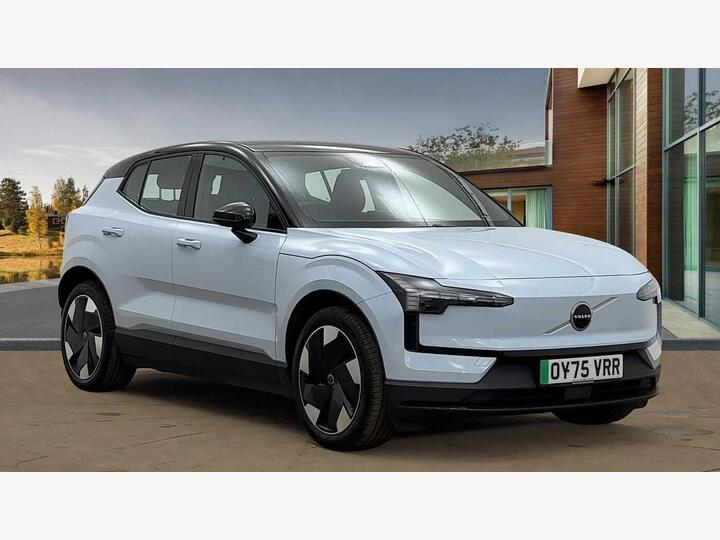 Volvo EX30 Twin Performance 69kWh Plus Auto AWD 5dr