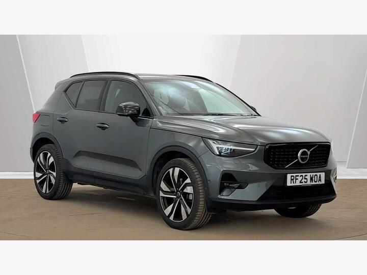 Volvo XC40 2.0 B4 MHEV Ultra Dark DCT Auto Euro 6 (s/s) 5dr