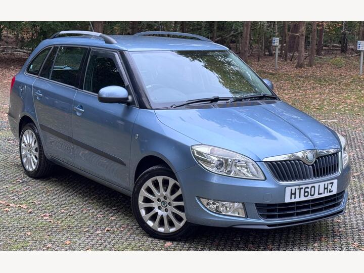 Skoda Fabia 1.2 TSI Elegance DSG Euro 5 5dr Skoda Fabia 1.2 TSI Elegance DSG Euro 5 5dr