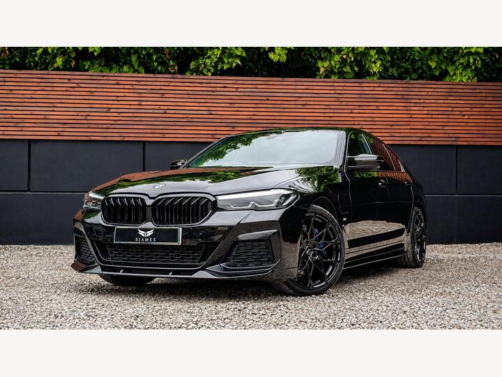 BMW 5 SERIES 2.0 520d MHT M Sport Steptronic Euro 6 (s/s) 4dr BMW 5 SERIES 2.0 520d MHT M Sport Steptronic Euro 6 (s/s) 4dr