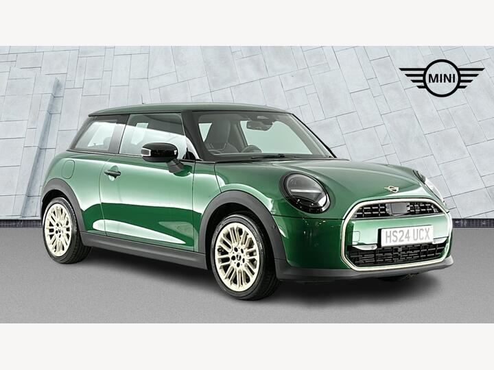 MINI Hatch 1.5C Exclusive Steptronic Euro 6 (s/s) 3dr