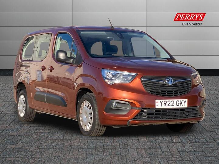 Vauxhall Combo Life 1.2 Turbo Edition XL MPV Euro 6 (s/s) 5dr (7 Seat) Vauxhall Combo Life 1.2 Turbo Edition XL MPV Euro 6 (s/s) 5dr (7 Seat)