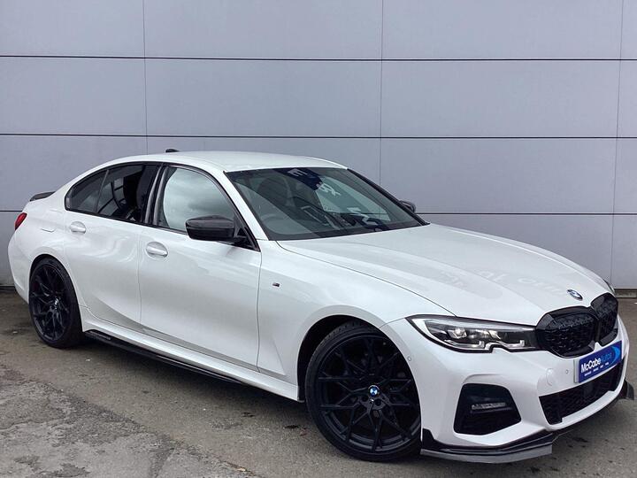 BMW 3 SERIES 2.0 320d M Sport Auto Euro 6 (s/s) 4dr BMW 3 SERIES 2.0 320d M Sport Auto Euro 6 (s/s) 4dr