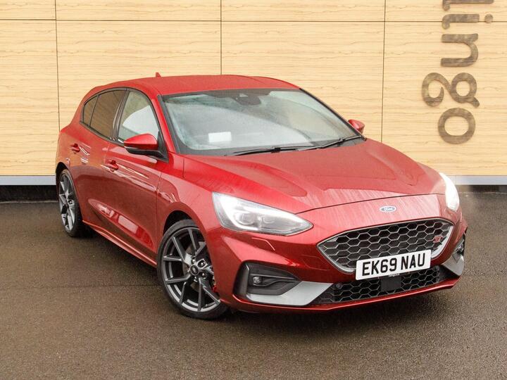 Ford Focus 2.3T EcoBoost ST Euro 6 (s/s) 5dr