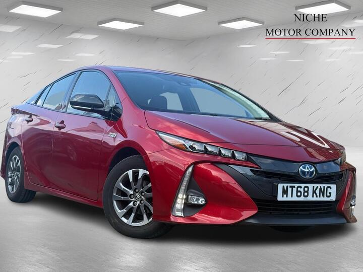 Toyota Prius 1.8 VVT 8.8kWh Business Edition Plus CVT Euro 6 (s/s) 5dr