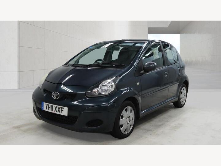 Toyota AYGO 1.0 VVT-i Ice Euro 5 5dr