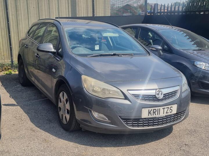 Vauxhall Astra 1.3 CDTi EcoFLEX Exclusiv Sports Tourer Euro 5 (s/s) 5dr