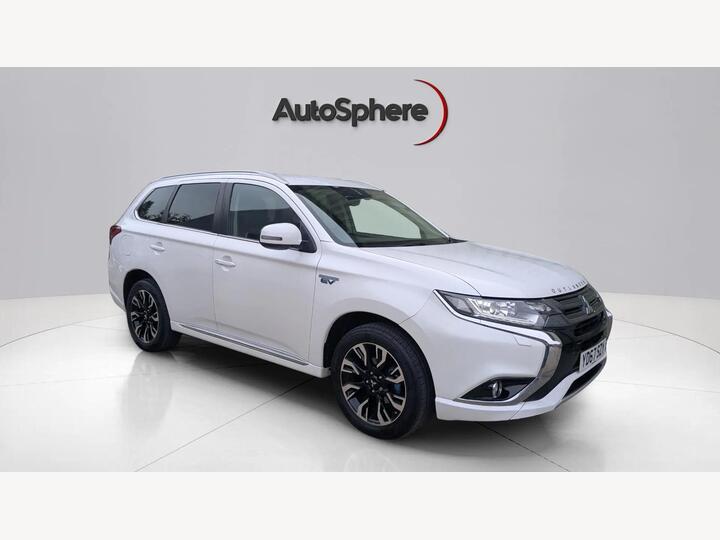 Mitsubishi Outlander 2.0h 12kWh Kotu CVT 4WD Euro 6 (s/s) 5dr Mitsubishi Outlander 2.0h 12kWh Kotu CVT 4WD Euro 6 (s/s) 5dr