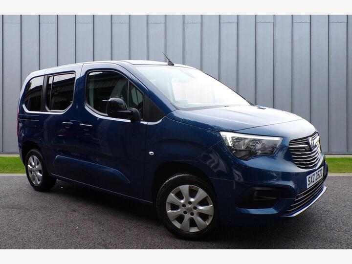 Vauxhall Combo Life 1.5 Turbo D SE Euro 6 (s/s) 5dr Vauxhall Combo Life 1.5 Turbo D SE Euro 6 (s/s) 5dr
