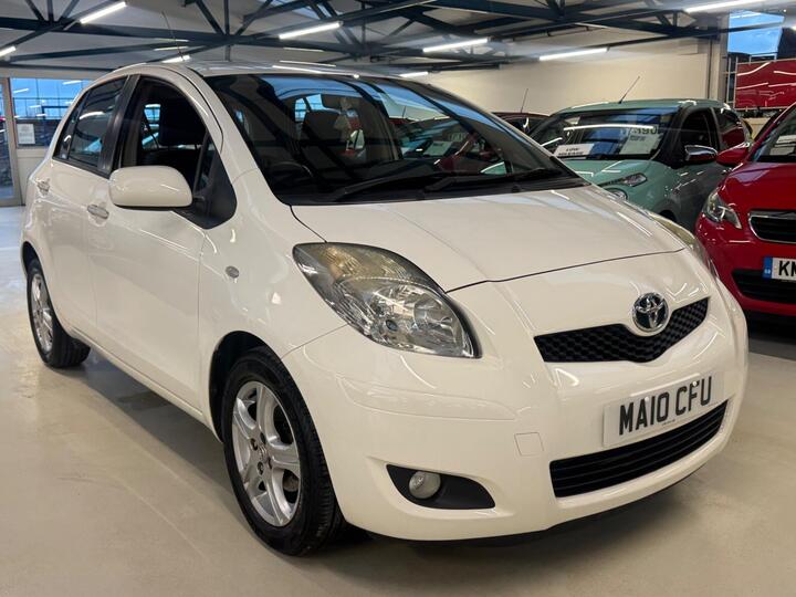 Toyota Yaris 1.33 Dual VVT-i TR Euro 4 (s/s) 5dr