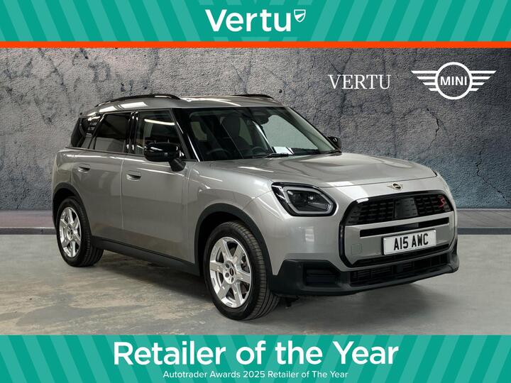 MINI Countryman 2.0S MHEV Classic Auto ALL4 Euro 6 (s/s) 5dr MINI Countryman 2.0S MHEV Classic Auto ALL4 Euro 6 (s/s) 5dr
