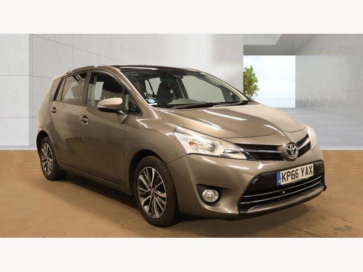 Toyota Verso 1.8 V-Matic Design Multidrive S Euro 6 5dr (7 Seat)