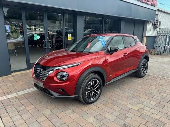 Nissan Juke 1.6 N-Connecta Auto Euro 6 5dr