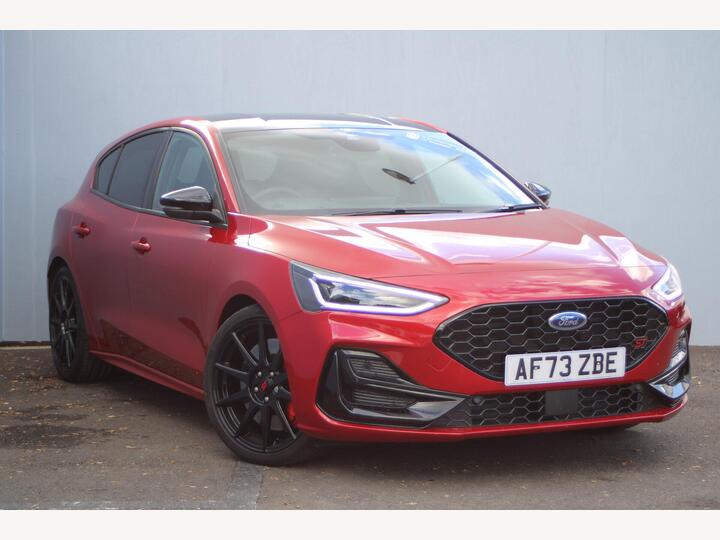 Ford FOCUS 2.3T EcoBoost ST Euro 6 (s/s) 5dr