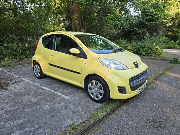 Peugeot 107 1.0 12V Urban Euro 4 3dr