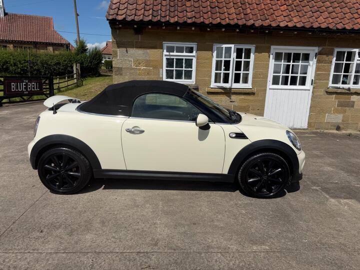 MINI Roadster 1.6 Cooper Euro 5 (s/s) 2dr