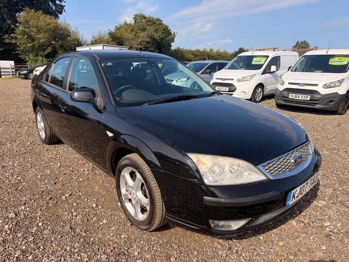 Ford Mondeo 1.8 Edge 5dr