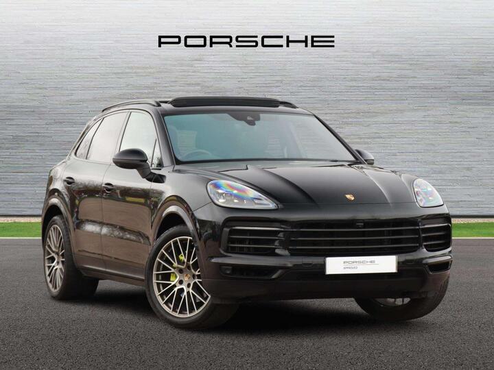 Porsche Cayenne 3.0 V6 E-Hybrid 17.9kWh Platinum Edition TiptronicS 4WD Euro 6 (s/s) 5dr (3.6kW Charger) Porsche Cayenne 3.0 V6 E-Hybrid 17.9kWh Platinum Edition TiptronicS 4WD Euro 6 (s/s) 5dr (3.6kW Charger)