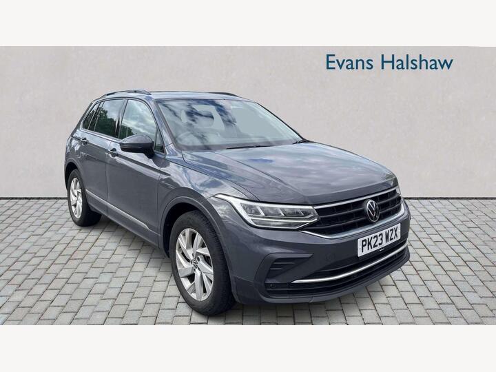 Volkswagen TIGUAN ESTATE 1.5 TSI Life DSG Euro 6 (s/s) 5dr
