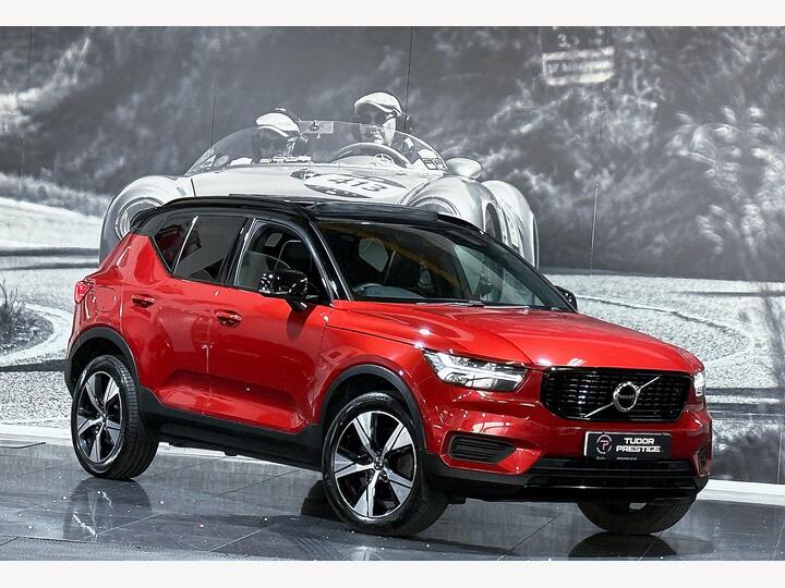 Volvo XC40 1.5h T5 Twin Engine Recharge 10.7kWh R-Design Auto Euro 6 (s/s) 5dr