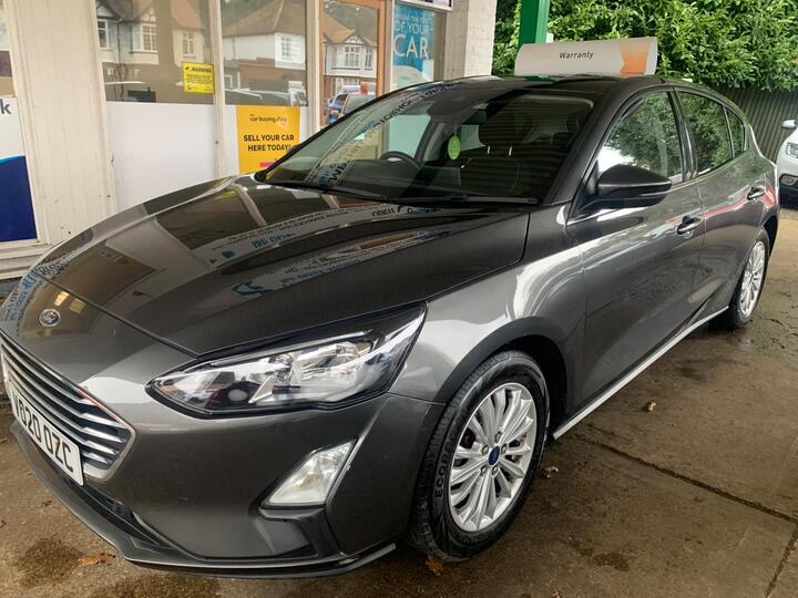 Ford Focus 1.0T EcoBoost Titanium Euro 6 (s/s) 5dr