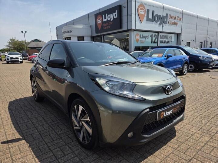 Toyota AYGO X 1.0 VVT-i Edge X-shift Euro 6 (s/s) 5dr