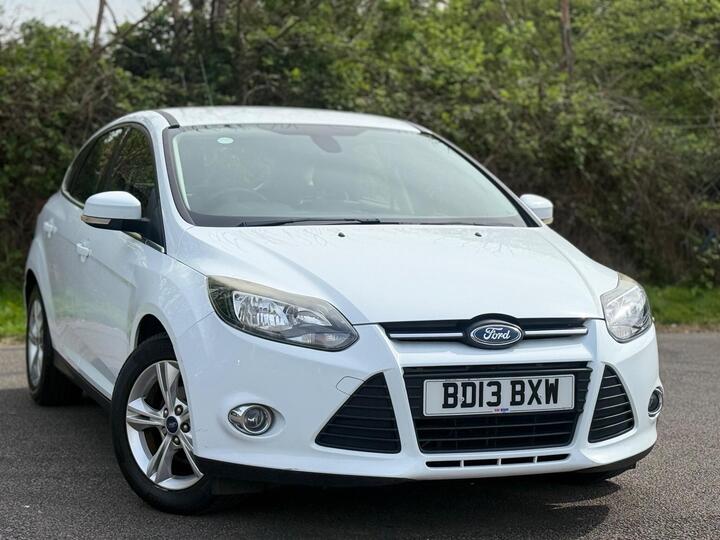 Ford Focus 1.6 Zetec Powershift Euro 5 5dr