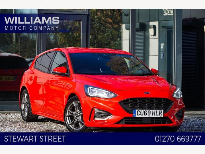 Ford FOCUS 1.0T EcoBoost ST-Line Euro 6 (s/s) 5dr