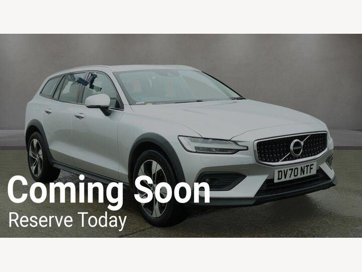Volvo V60 CROSS COUNTRY 2.0 B5 MHEV Auto AWD Euro 6 (s/s) 5dr