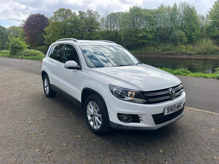 Volkswagen Tiguan 2.0 TDI BlueMotion Tech SE 2WD Euro 5 (s/s) 5dr