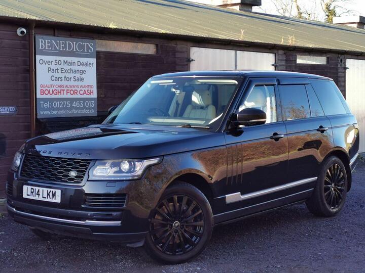Land Rover RANGE ROVER 4.4 SD V8 Vogue Auto 4WD Euro 5 5dr Land Rover RANGE ROVER 4.4 SD V8 Vogue Auto 4WD Euro 5 5dr