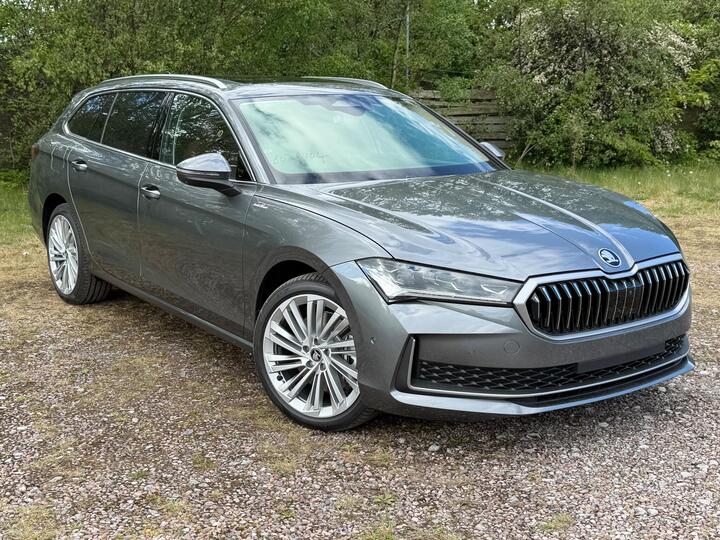 Skoda Superb 2.0 TSI Laurin & Klement DSG 4WD Euro 6 (s/s) 5dr