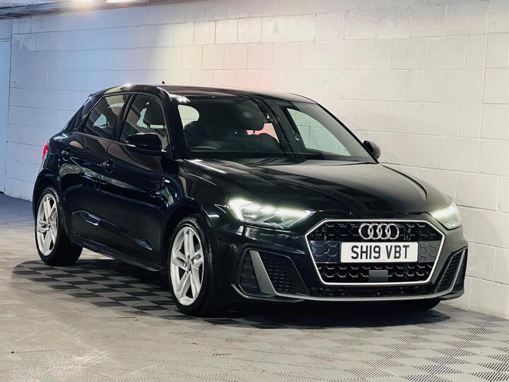 Audi A1 1.5 TFSI 35 S Line Sportback Euro 6 (s/s) 5dr
