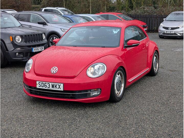 Volkswagen Beetle 1.6 TDI BlueMotion Tech Design Euro 5 (s/s) 3dr