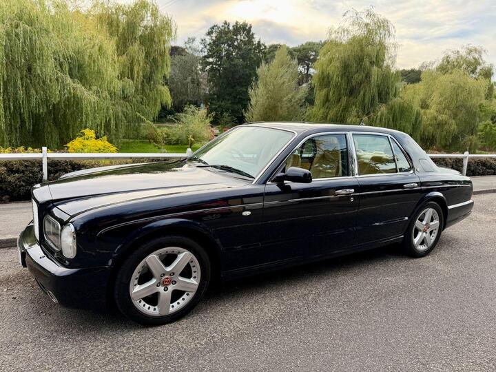 Bentley Arnage 6.8 T 4dr