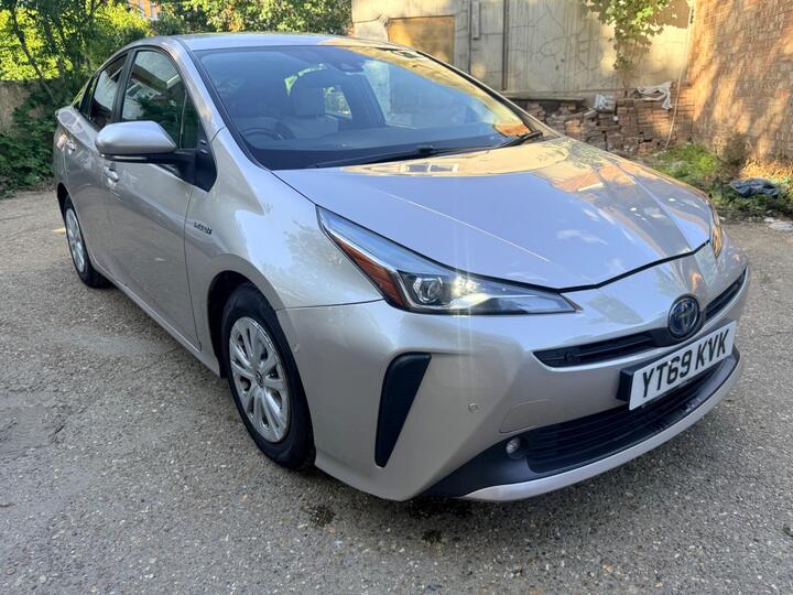 Toyota Prius 1.8 VVT 8.8kWh Excel CVT Euro 6 (s/s) 5dr