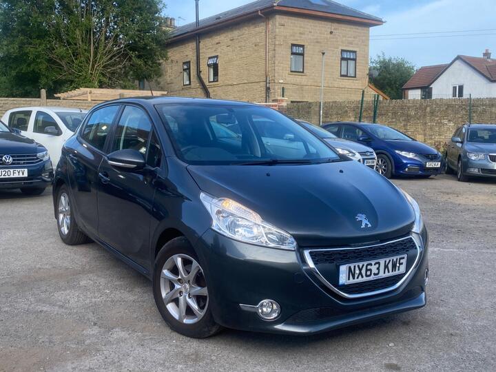 Peugeot 208 1.2 VTi Active Euro 5 5dr