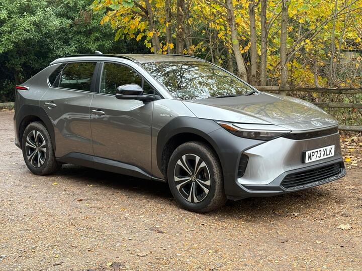 Toyota BZ4X 71.4kWh Pure Auto 5dr (11kW OBC) Toyota BZ4X 71.4kWh Pure Auto 5dr (11kW OBC)