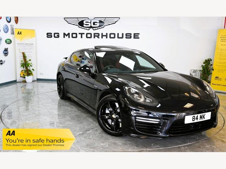 Porsche PANAMERA 4.8T V8 Turbo S PDK 4WD Euro 6 (s/s) 5dr Porsche PANAMERA 4.8T V8 Turbo S PDK 4WD Euro 6 (s/s) 5dr