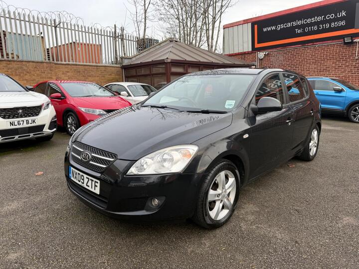 Kia Ceed 1.6 SR7 5dr