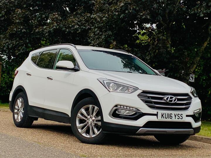 Hyundai Santa Fe 2.2 CRDi Blue Drive Premium Auto 4WD Euro 6 (s/s) 5dr (7 Seat) Hyundai Santa Fe 2.2 CRDi Blue Drive Premium Auto 4WD Euro 6 (s/s) 5dr (7 Seat)